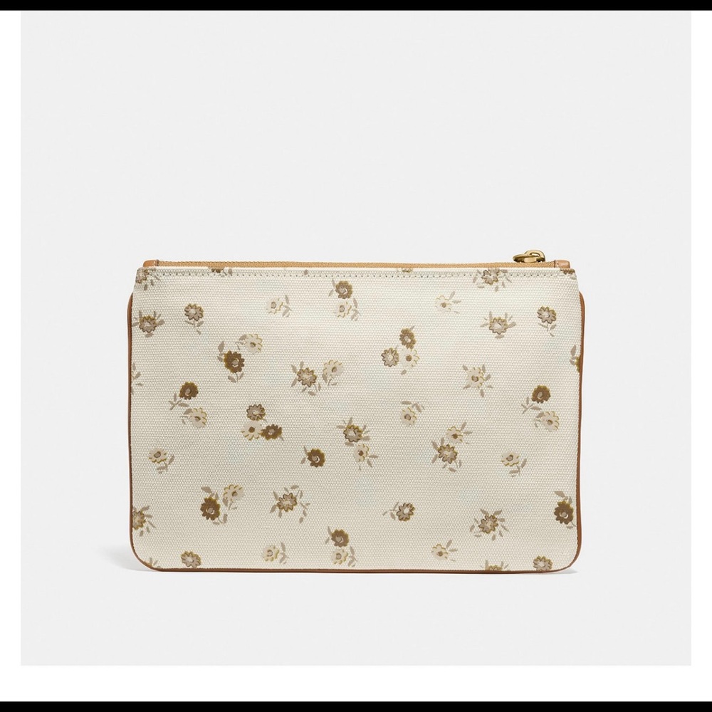 Coach Turnlock pouch 26 with rainbow coach badge - Picture 3 of 5